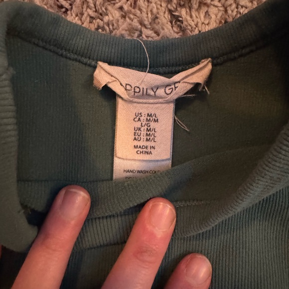 Green Ribbed Top - Picture 2 of 2